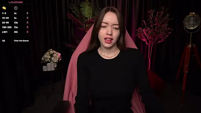 Velouraa online show from March 2026 08:28:01 AM