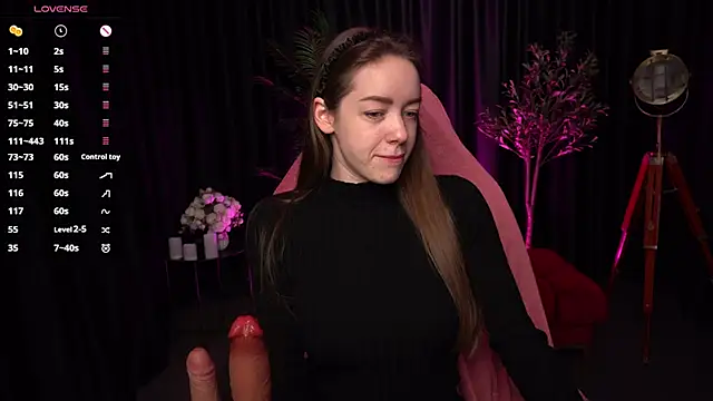 Velouraa online show from March 2026 12:44:02 AM