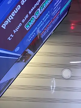 Emilyy05  online show from April 2026 01:11:02 AM