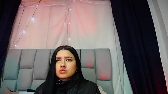 Emilyy05  online show from January 2026 03:13:01 AM