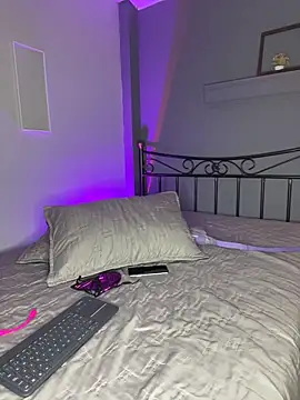 JennaMilf  online show from February 2026 06:41:02 PM