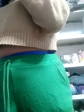 vanNe78 online show from February 2026 07:26:01 PM