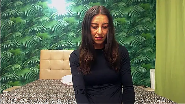 Snapshot of Stella_John chatting on November 2025 06:58:01 AM Stella John online show from November 2025 06:58:01 AM