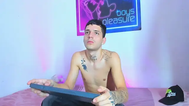 Pleasure boys hot online show from April 2026 06:36:02 PM