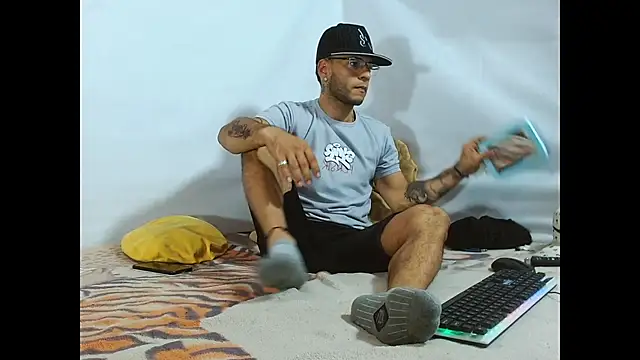 Alphamaster 92 online show from March 2026 08:26:01 PM