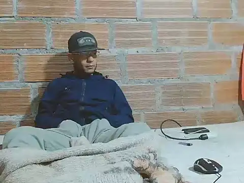 Alphamaster 92 online show from February 2026 11:17:01 AM