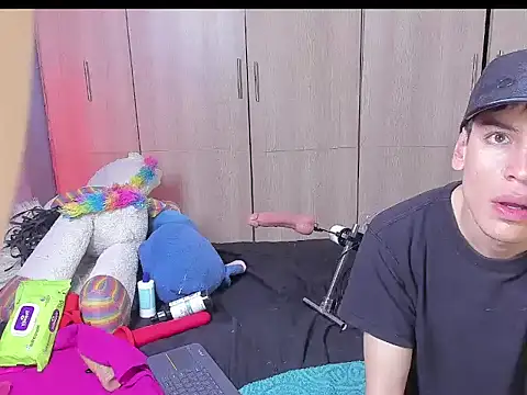 rosse foxter online show from March 2026 08:52:01 PM