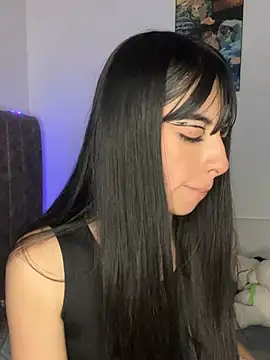 junorise23 online show from April 2026 05:49:02 AM