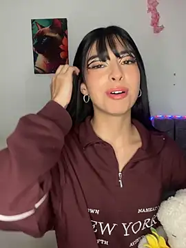 junorise23 online show from April 2026 04:41:01 AM