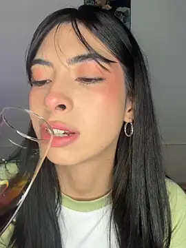 Snapshot of junorise23 chatting on February 2026 04:42:01 AM junorise23 online show from February 2026 04:42:01 AM