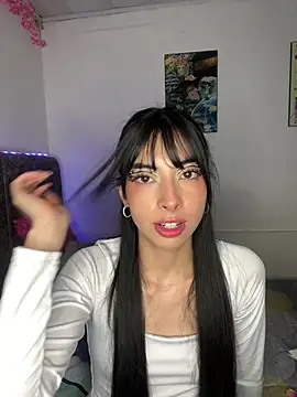 junorise23 online show from March 2026 04:01:02 AM