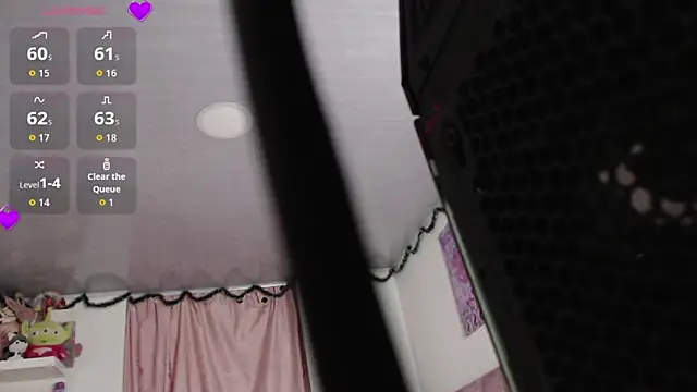 Snapshot of violett_brown9 chatting on June 2026 06:33:01 AM violett brown9 online show from June 2026 06:33:01 AM