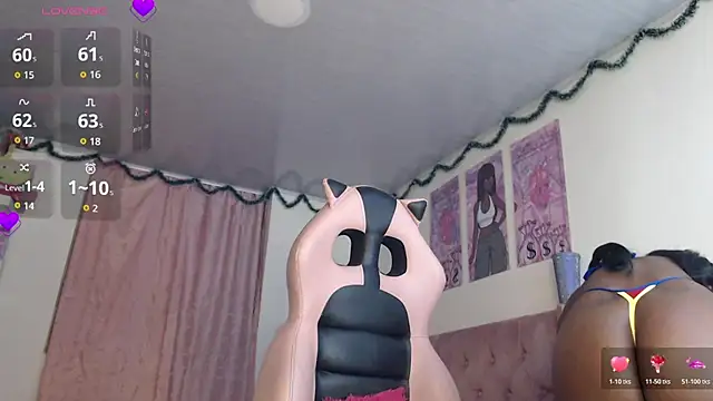 Snapshot of violett_brown9 chatting on June 2026 07:25:01 AM violett brown9 online show from June 2026 07:25:01 AM