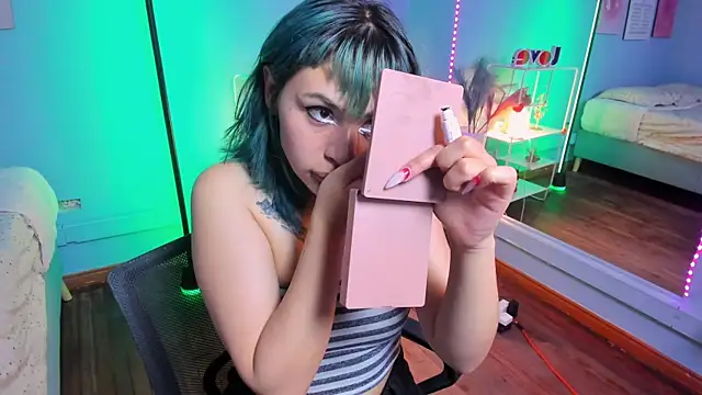 kyoto Aoki online show from March 2026 08:05:01 PM