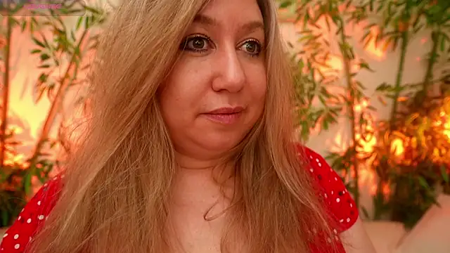 HappyLisa online show from February 2026 06:29:02 PM