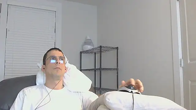 Snapshot of SissyJosh chatting on May 2026 07:47:02 AM SissyJosh online show from May 2026 07:47:02 AM