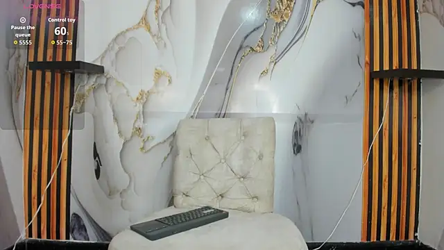 Victor LatinBoy online show from February 2026 11:06:02 PM