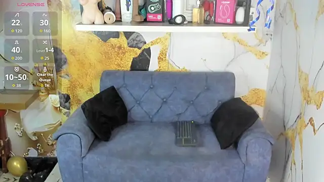 Victor LatinBoy online show from February 2026 04:23:01 AM