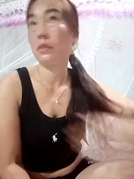 boiboi001 online show from April 2026 10:27:02 PM