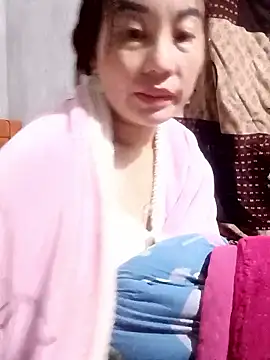 boiboi001 online show from January 2026 07:29:01 PM