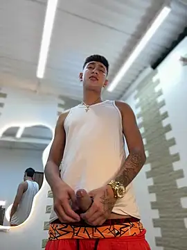 Snapshot of neithan_sleitherx chatting on February 2026 01:08:02 AM neithan sleitherx online show from February 2026 01:08:02 AM