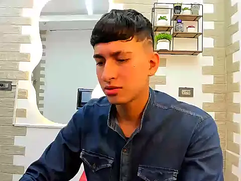 Snapshot of neithan_sleitherx chatting on February 2026 01:26:02 AM neithan sleitherx online show from February 2026 01:26:02 AM