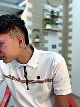 Snapshot of neithan_sleitherx chatting on February 2026 06:22:01 AM neithan sleitherx online show from February 2026 06:22:01 AM