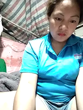 Lucky cutee online show from April 2026 12:01:02 AM