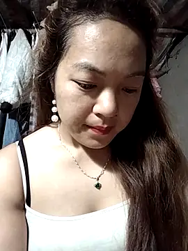 Lucky cutee online show from May 2026 10:57:01 PM