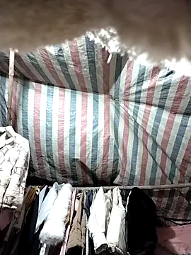 Lucky cutee online show from February 2026 11:49:02 PM