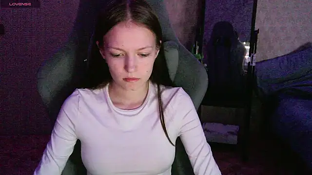 Yzi online show from February 2026 01:57:02 PM