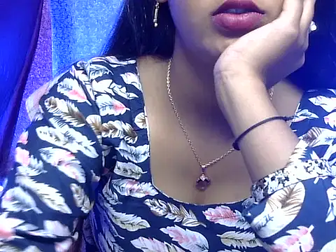 cute Dirty Diva online show from April 2026 02:57:01 PM