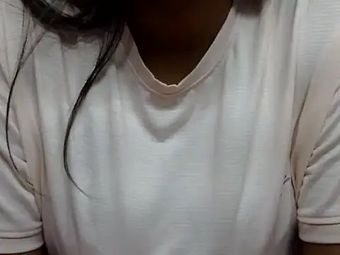 cute Dirty Diva online show from April 2026 05:30:02 AM