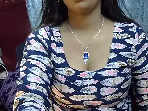 cute Dirty Diva online show from April 2026 02:18:02 PM