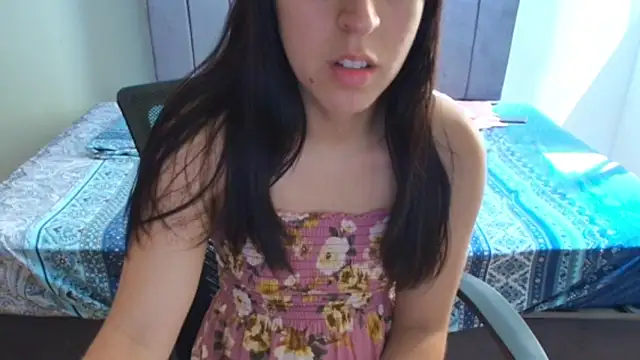 Snapshot of Sofii_unicorn chatting on February 2026 07:03:01 PM Sofii unicorn online show from February 2026 07:03:01 PM