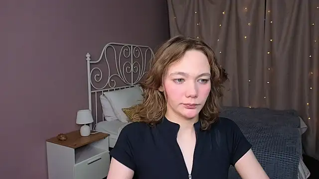 Snapshot of NovaEva_ chatting on May 2026 12:08:01 AM NovaEva online show from May 2026 12:08:01 AM