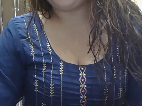 navdeepkour online show from April 2026 04:58:02 AM