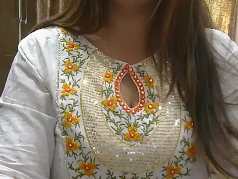 navdeepkour online show from April 2026 04:35:02 AM