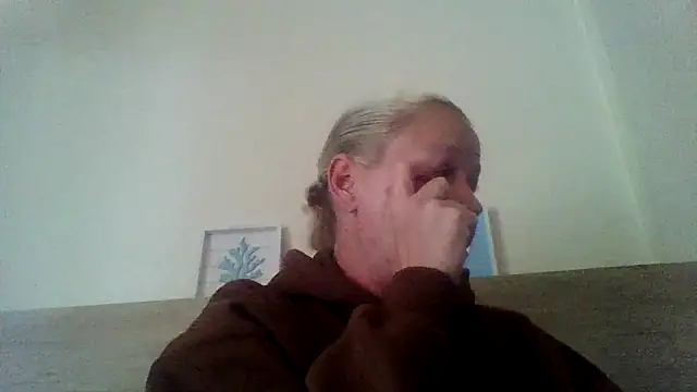 Snapshot of jennyblondeuk chatting on May 2026 05:40:02 PM jennyblondeuk online show from May 2026 05:40:02 PM