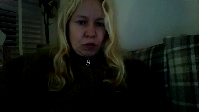 jennyblondeuk online show from February 2026 09:27:02 PM