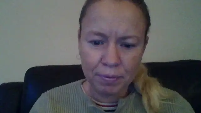 Snapshot of jennyblondeuk chatting on January 2026 04:10:02 PM jennyblondeuk online show from January 2026 04:10:02 PM