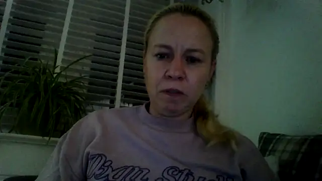 jennyblondeuk online show from March 2026 07:58:02 PM