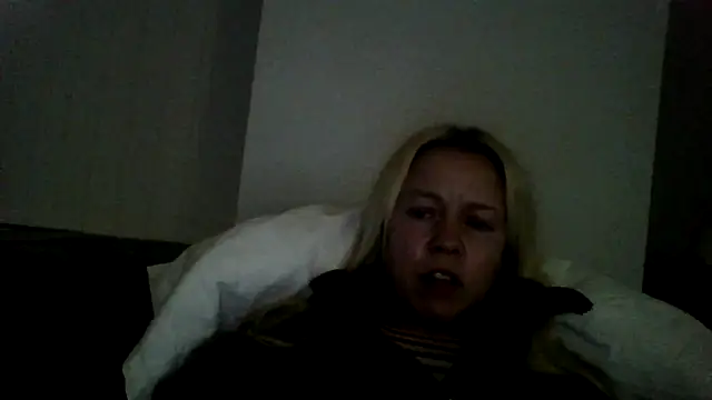 jennyblondeuk online show from March 2026 11:04:02 PM