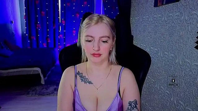 Eva Vibe  online show from March 2026 07:01:02 AM