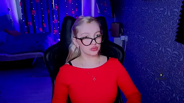 Eva Vibe  online show from March 2026 06:36:01 AM