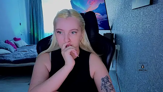 Eva Vibe  online show from May 2026 09:39:01 AM