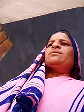 Snapshot of CUTE_Ishpa chatting on February 2026 06:23:01 AM CUTE Ishpa online show from February 2026 06:23:01 AM