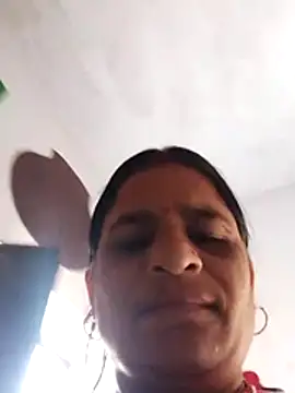 Snapshot of CUTE_Ishpa chatting on January 2026 07:04:01 AM CUTE Ishpa online show from January 2026 07:04:01 AM