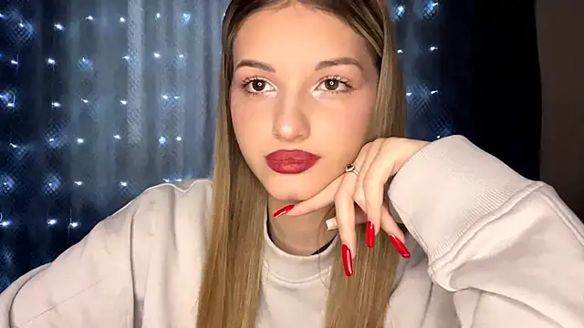 EmllyLighty online show from January 2026 08:18:02 AM