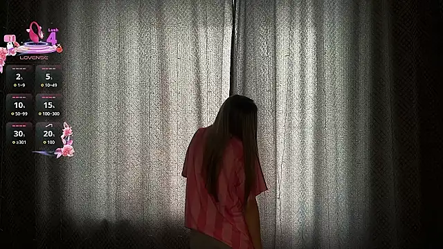 Snapshot of EmllyLighty chatting on February 2026 09:38:02 AM EmllyLighty online show from February 2026 09:38:02 AM